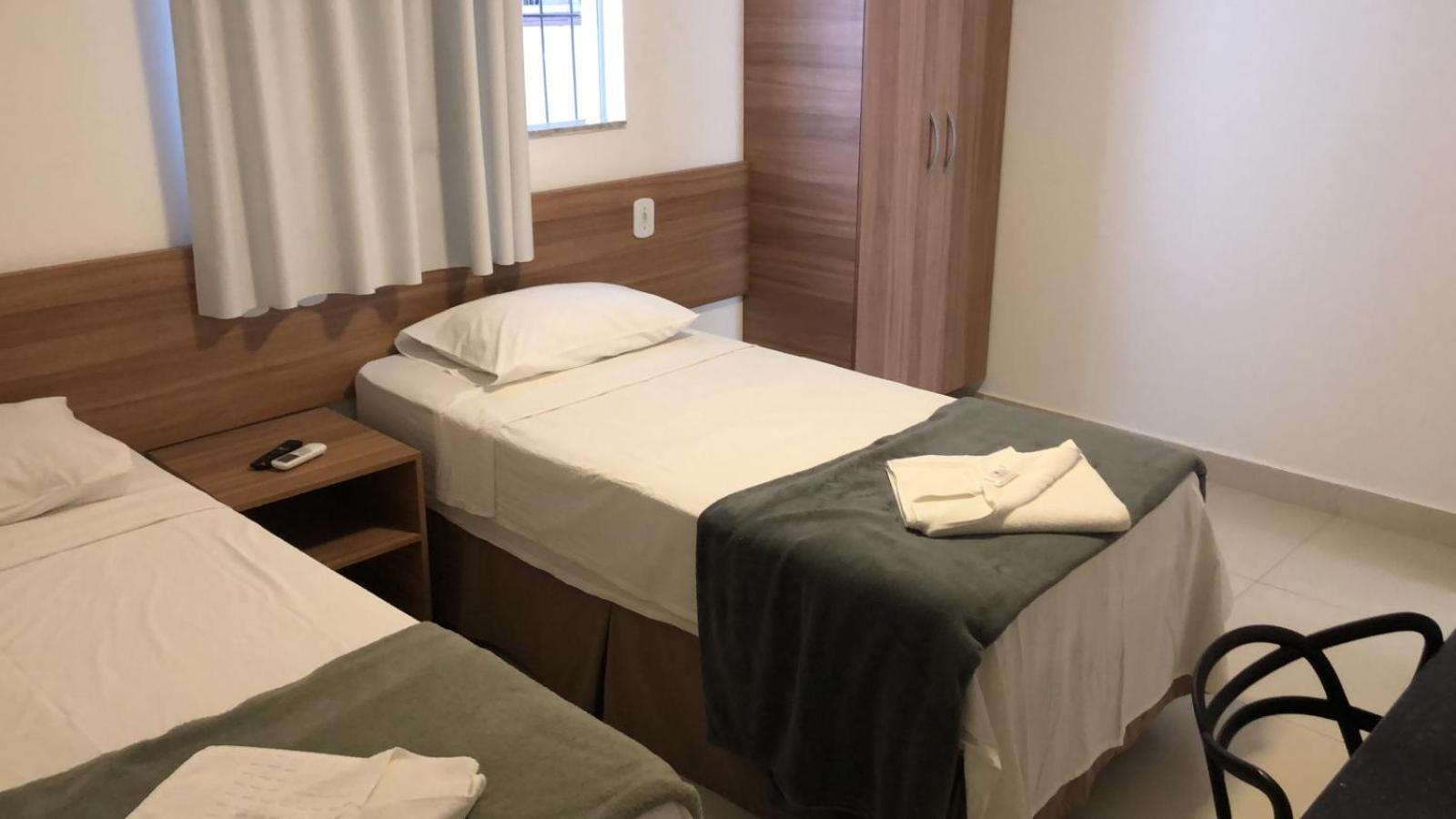 Hotel Oitis Governador Valadares Exterior photo