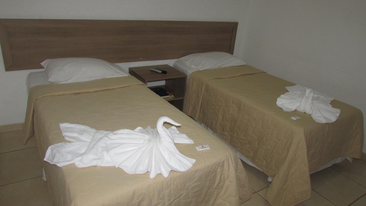 Hotel Oitis Governador Valadares Exterior photo